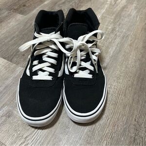 Vans women’s sk8 hi top shoes size 7